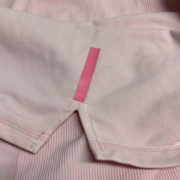 Lululemon Athletica Light Pink Tank Cutout Back size 10 - Picture 6 of 14